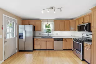 18 Jonathan, Ayer, MA 01432 - Photo 5