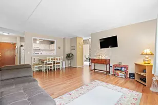 49 Windsor Dr, Holliston, MA 01746 - Photo 5