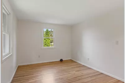 136 Ridge Rd, Marlborough, MA 01752 - Photo 13