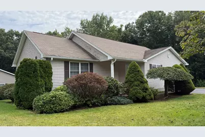 12 Deerfield Cir, Auburn, MA 01501 - Photo 3