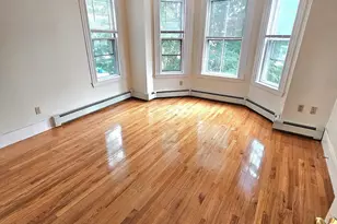 57 Lawrence, Waltham, MA 02451 - Photo 3