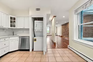 58 Myrtle St, Boston, MA 02114 - Photo 9