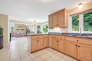27 Field Pond Rd, Milford, MA 01757 - Photo 9