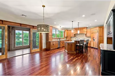 20 Bungalow Point, Wilbraham, MA 01095 - Photo 9
