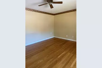 473R Pleasant St, Weymouth, MA 02190 - Photo 5