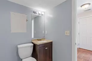 43 Meadow Pond Dr, Leominster, MA 01453 - Photo 13