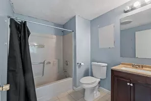 43 Meadow Pond Dr, Leominster, MA 01453 - Photo 17