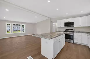 14 Amber Wy, Raynham, MA 02767 - Photo 11