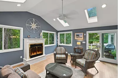 7 Doucette Dr, Marlborough, MA 01752 - Photo 5
