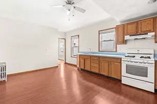 20 Bowen Ave, Medford, MA 02155 - Photo 3