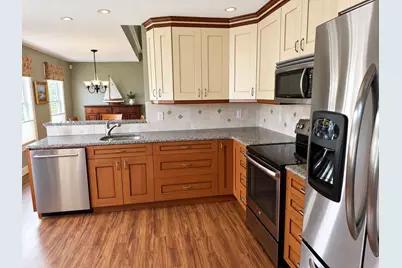 36 Bay Pointe Dr Ext #36, Wareham, MA 02532 - Photo 3