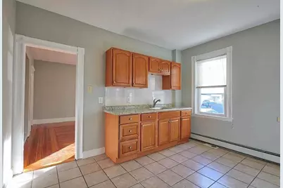 11 Harnden Rd #2, Malden, MA 02148 - Photo 5