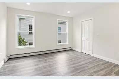 15 Vernon St, Worcester, MA 01610 - Photo 23