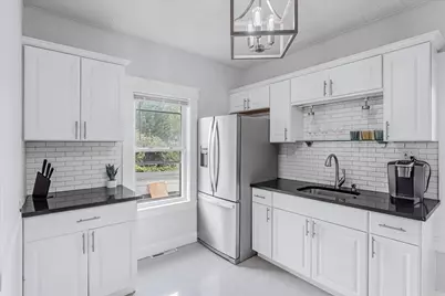 67 Curtis Rd, Revere, MA 02151 - Photo 3