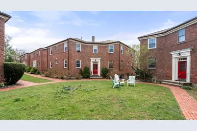 5 Garden Ct #1, Cambridge, MA 02138 - Photo 9