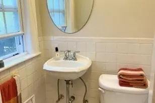 10 Duxbury Rd, Newton, MA 02459 - Photo 9