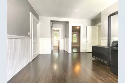 11 Leon St, Worcester, MA 01604 - Photo 9
