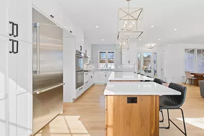 110 Berkley Street, Waltham, MA 02451 - Photo 3