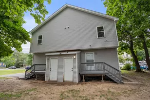 28 Dawes St, Springfield, MA 01109 - Photo 35