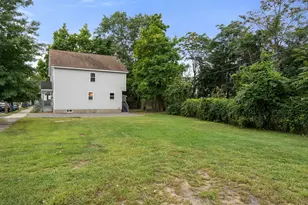 28 Dawes St, Springfield, MA 01109 - Photo 41
