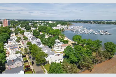 90 Lawn Ave #2, Quincy, MA 02169 - Photo 11