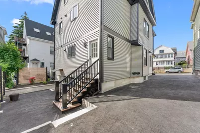 446 Broadway #1, Somerville, MA 02145 - Photo 15