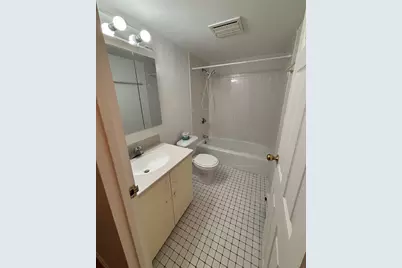 125 Pleasant #608, Brookline, MA 02446 - Photo 7