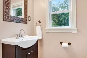 200 South Rd, Bedford, MA 01730 - Photo 19