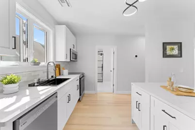 446 Broadway #2, Somerville, MA 02145 - Photo 3