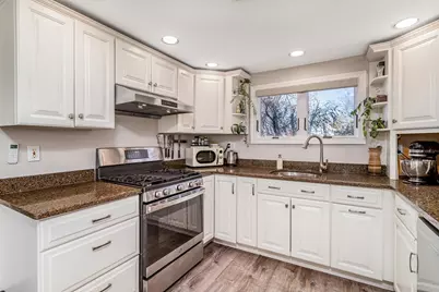431 Massasoit Rd #2, Worcester, MA 01604 - Photo 7