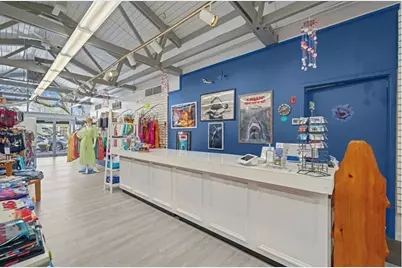 574 Main St, Barnstable, MA 02601 - Photo 11