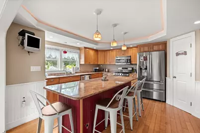 23 Porter St #C, Beverly, MA 01915 - Photo 3