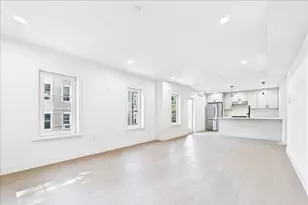 305 Chestnut Ave, Boston, MA 02130 - Photo 5