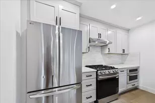 305 Chestnut Ave, Boston, MA 02130 - Photo 9