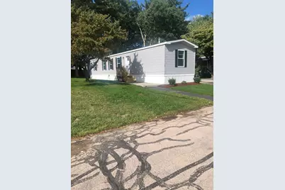 35 Woodchip Sq, North Attleboro, MA 02760 - Photo 1