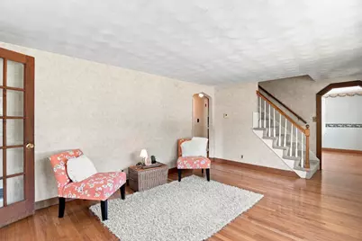 23 Mayflower Road, Woburn, MA 01801 - Photo 3