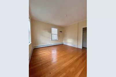 53 Oakland St #B, Medford, MA 02155 - Photo 13
