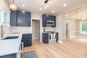 41 Dartmouth St, Holyoke, MA 01040 - Photo 19