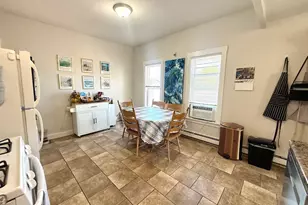 8 Lowden Ave, Somerville, MA 02144 - Photo 9