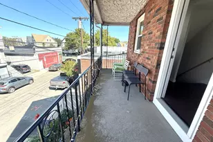 8 Lowden Ave, Somerville, MA 02144 - Photo 27
