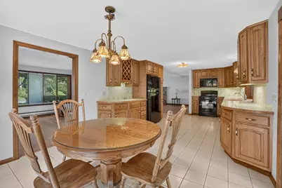 375 Kendall Rd, Tewksbury, MA 01876 - Photo 7