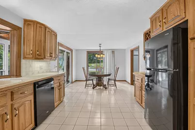 375 Kendall Rd, Tewksbury, MA 01876 - Photo 5