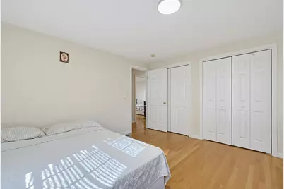 5 Ivy Cir, Randolph, MA 02368 - Photo 17