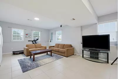 5 Ivy Cir, Randolph, MA 02368 - Photo 25