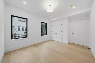 421 E 6th St, Boston, MA 02127 - Photo 21