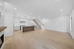 421 E 6th St, Boston, MA 02127 - Photo 5