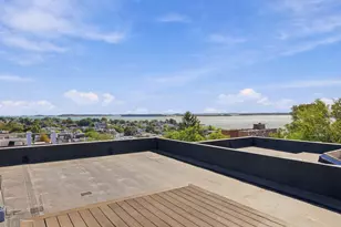 421 E 6th St, Boston, MA 02127 - Photo 33
