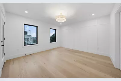 421 East 6th Street #TH3, Boston, MA 02127 - Photo 11