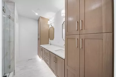 421 East 6th Street #TH3, Boston, MA 02127 - Photo 19