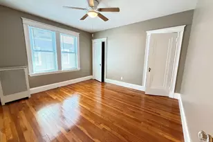 37 Leach St, Salem, MA 01970 - Photo 13
